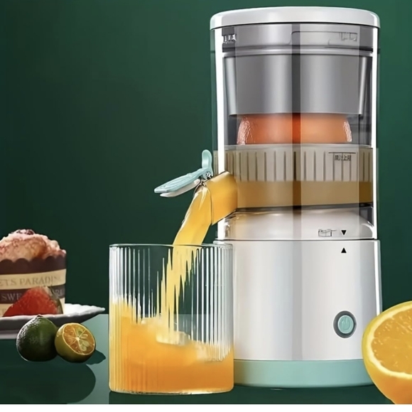 NIB Portable Automatic Multifunctional Juicer - Picture 5 of 11